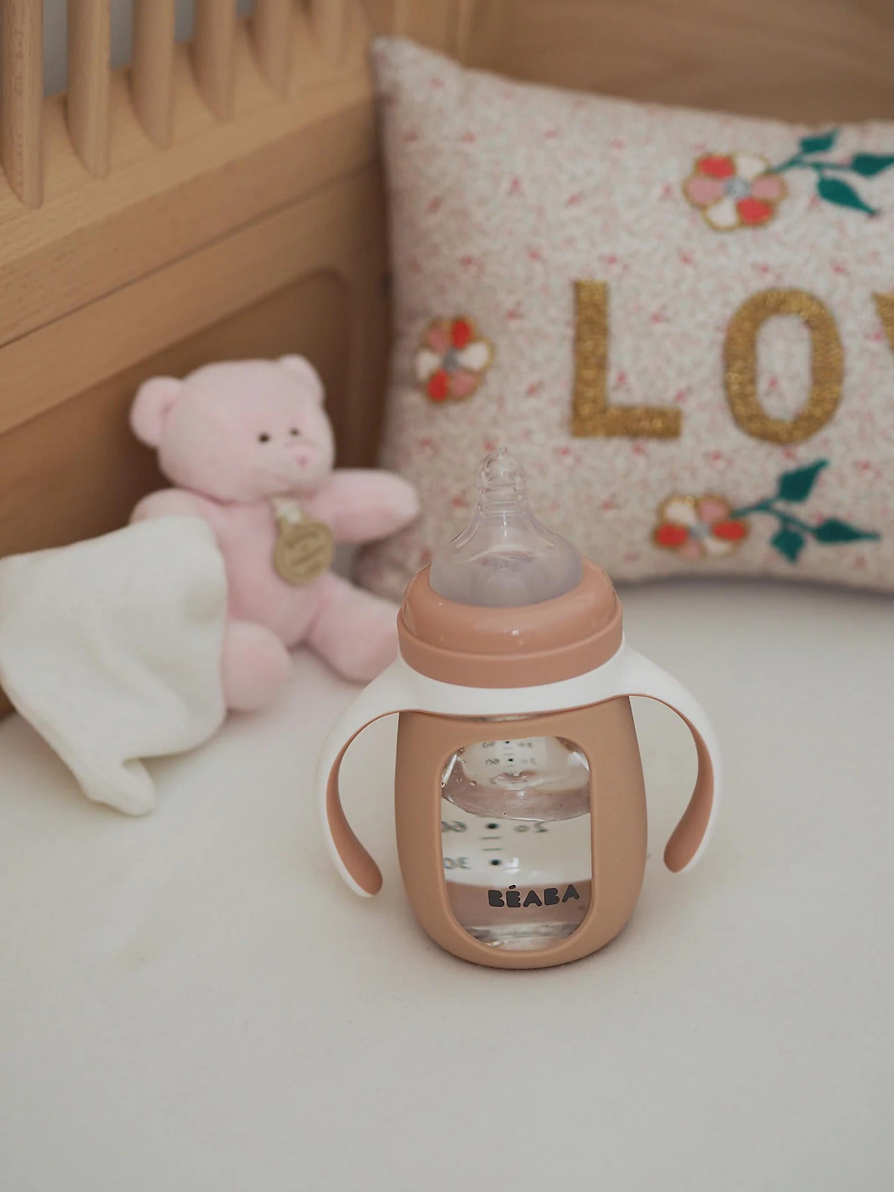 Beaba 2 In 1 Glas-Trinklernflasche Mit Silikon-Hülle, 210 Ml - Rosa 3 Beaba 2 In 1 Glas-Trinklernflasche Mit Silikon-Hülle, 210 Ml - Rosa – Bild 3