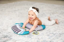 Infantino 3-in-1 Kissen Zur Unterstützung Der Bauchlage Mit Piano -Baby Kleidung infantino 3 in 1 kissen zur unterstutzung der bauchlage mit piano 4