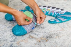 Infantino 3-in-1 Kissen Zur Unterstützung Der Bauchlage Mit Piano -Baby Kleidung infantino 3 in 1 kissen zur unterstutzung der bauchlage mit piano 6