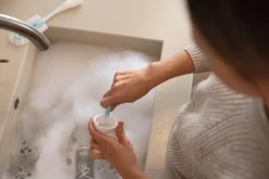 NUK Flaschenbürste Soft Mit Schwamm, Mint -Baby Kleidung nuk flaschenburste soft mit schwamm mint 2